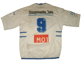 Hjemme back