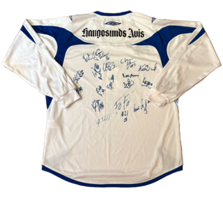 Hjemme back