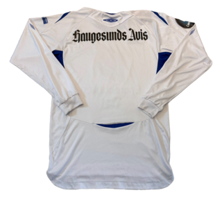 Hjemme back