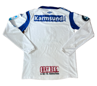 Hjemme back