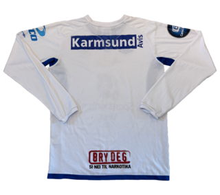 Hjemme back