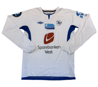 Hjemme front