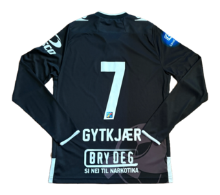 Tredje back