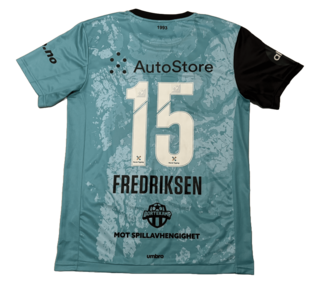 Tredje back